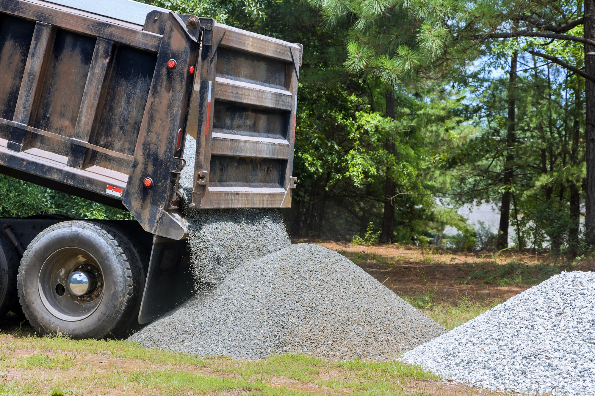 Bulk gravel delivery to a Norman Oklahoma residential driveway